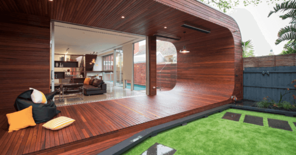 Vinyl vs. composite decking: let's compare | Doman