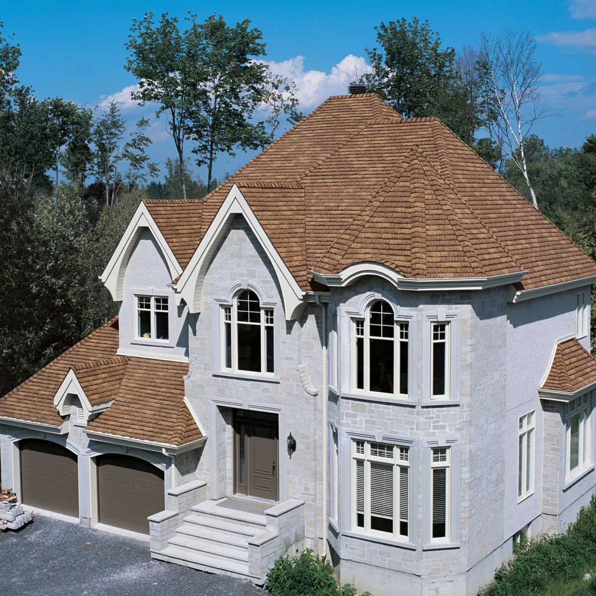 BP Canada - Roofing house gables