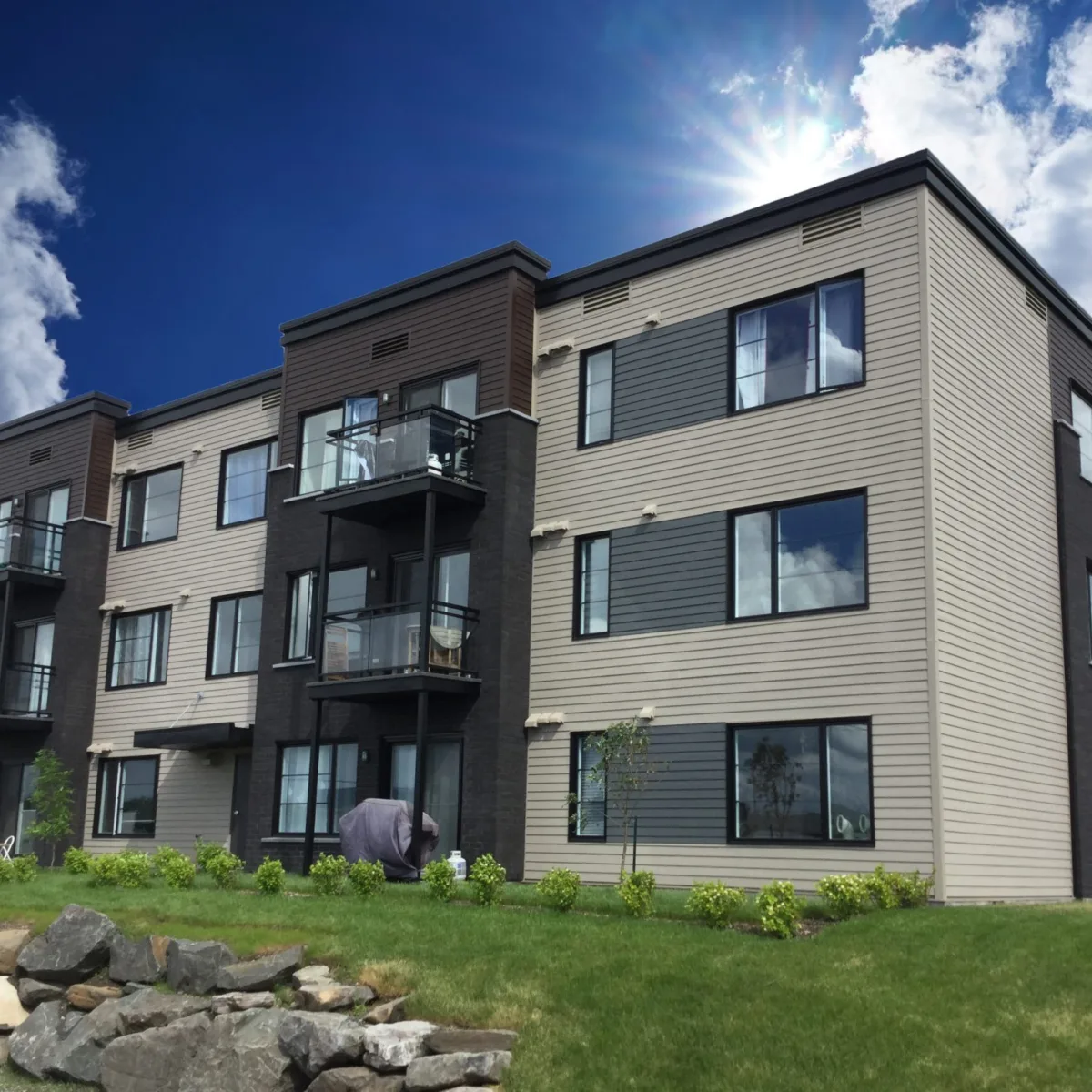 Diamond Kote Building Products - LP SmartSide Prefinishing - siding and trim multi-dwelling