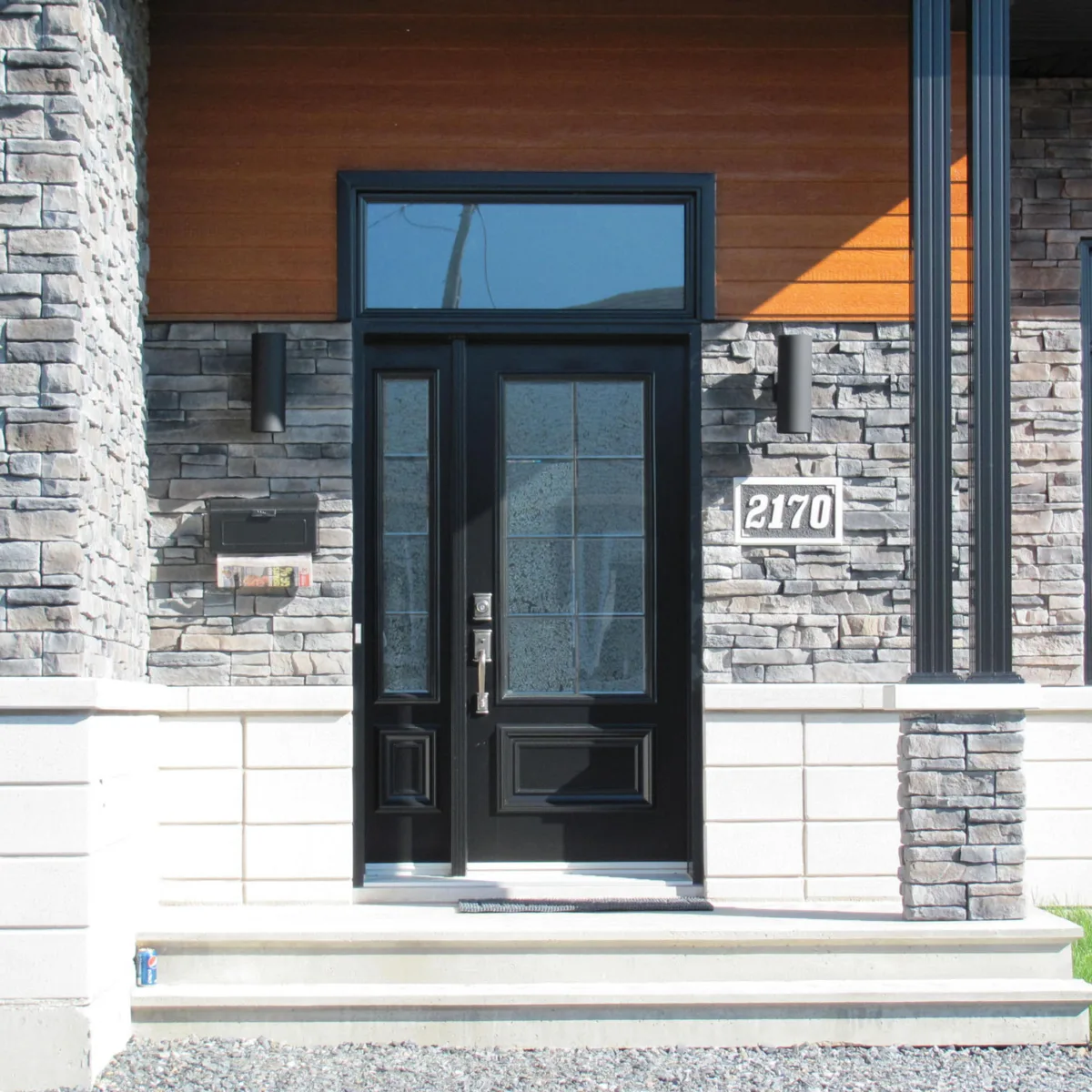 Fusion Stone Veneer Fusion Great Lakes Raven exterior front porch