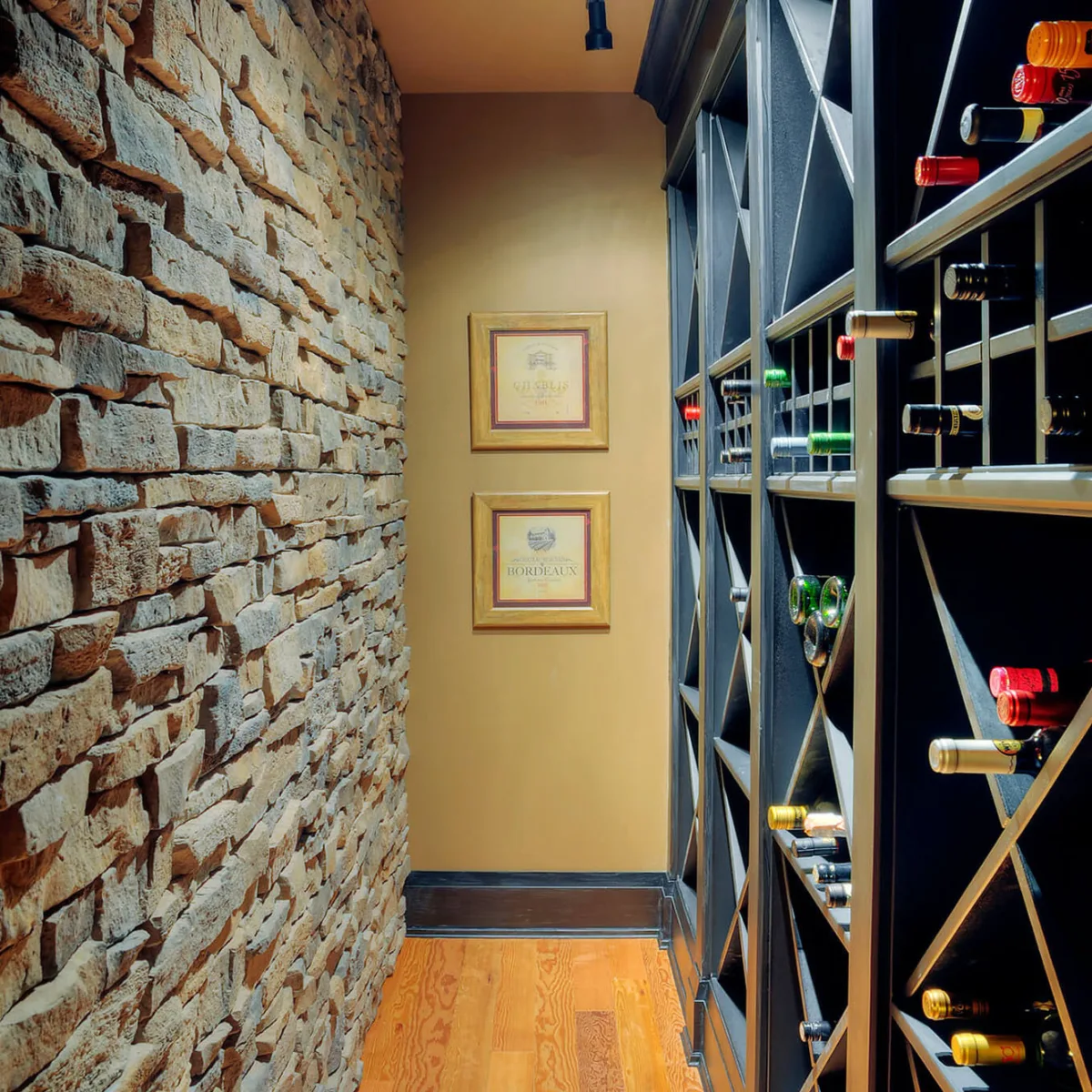 Fusion Stone Veneer Great Lakes Brindle wine cellar
