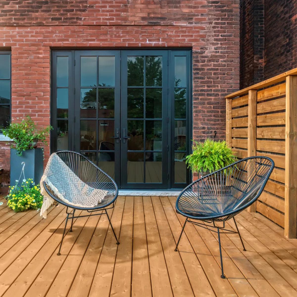 MicroPro Sienna - Bois traité - patio et chaises