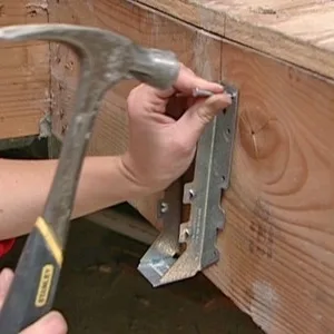 Tree island nails installation